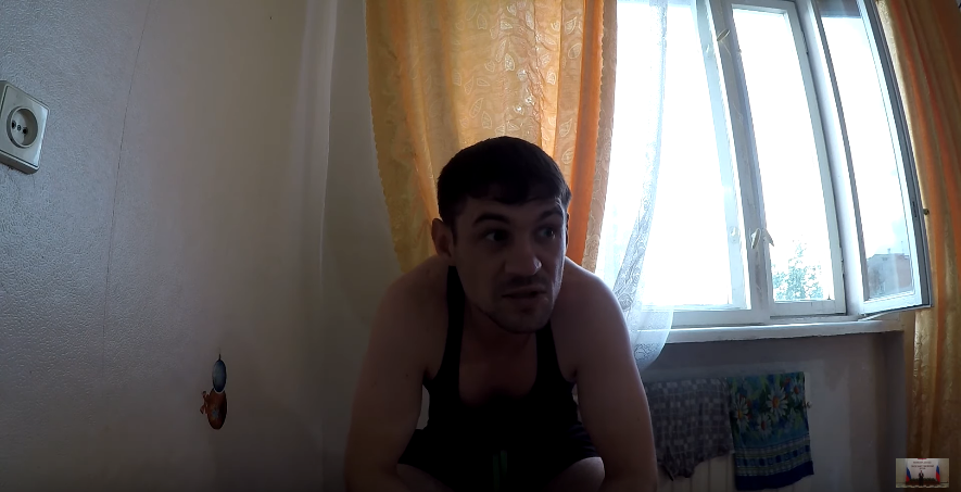 Забазнов Никита клянчит на аренду жилья